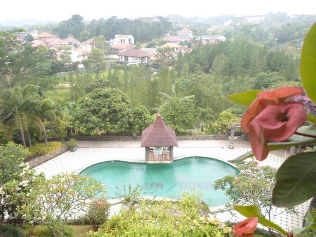 Green Wattana Hotel Sentul Bogor Exterior photo
