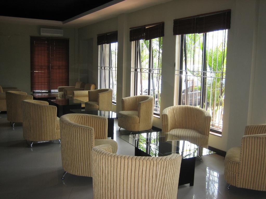 Green Wattana Hotel Sentul Bogor Exterior photo