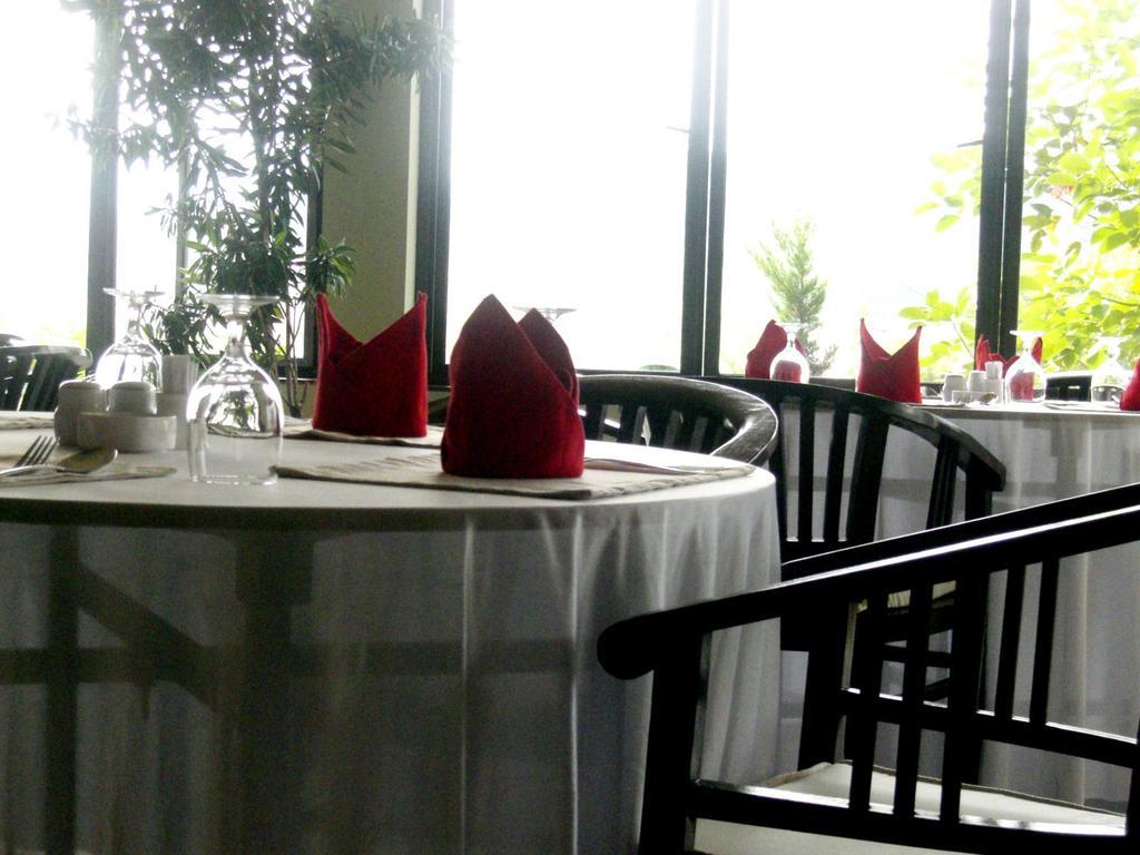 Green Wattana Hotel Sentul Bogor Exterior photo